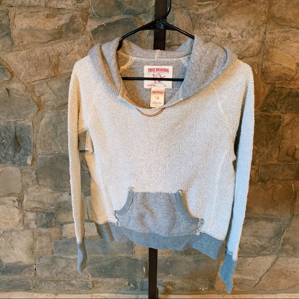 TRUE RELIGION SWEATER